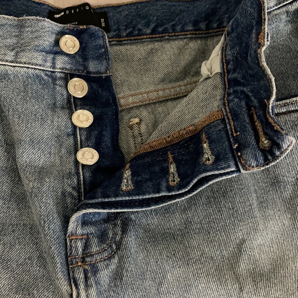 ASOS Straight Leg Jeans - Picture 3 of 8